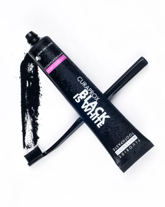 Black is white Toothbrush Set 90ml